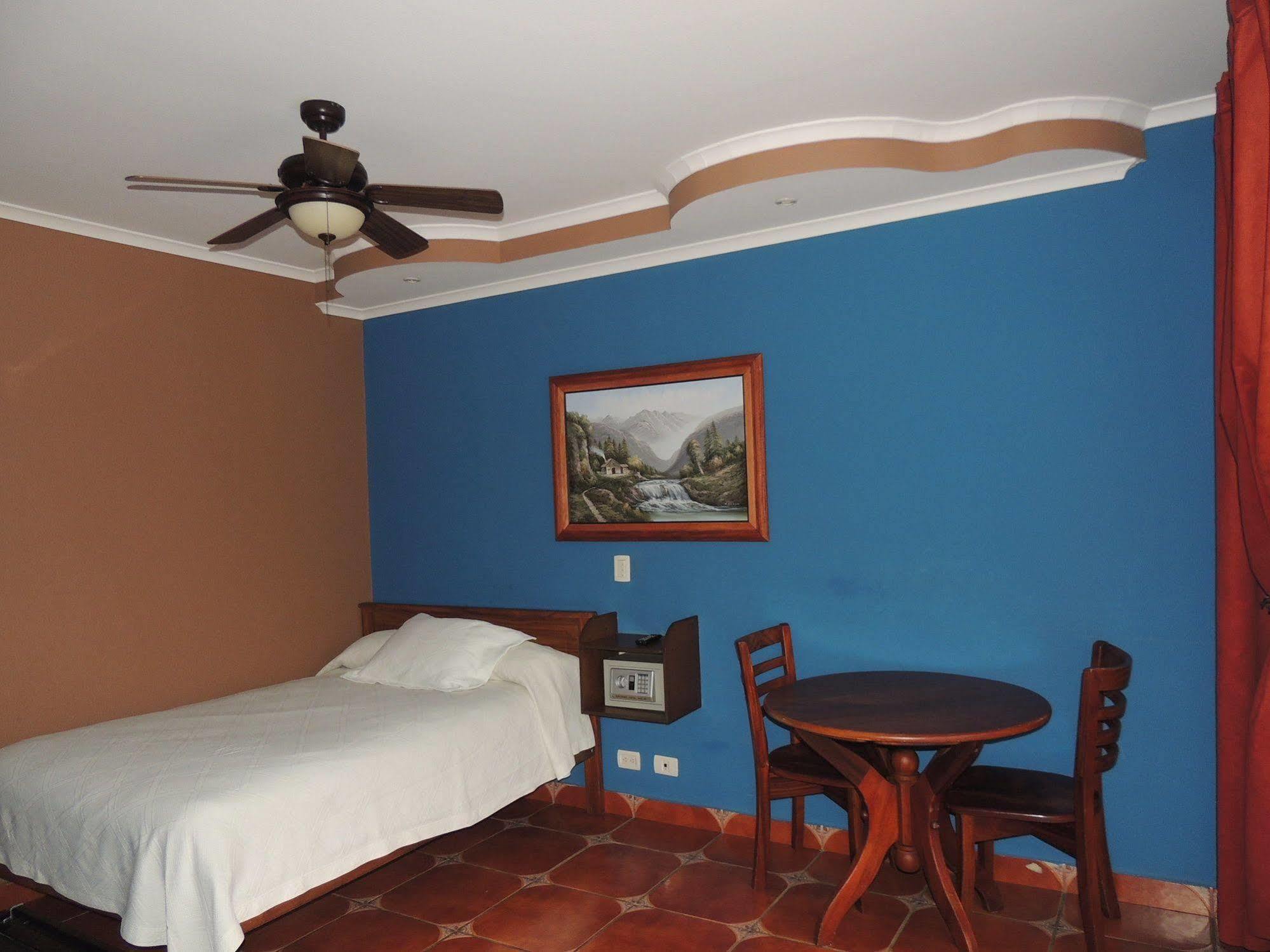 Casa Tropical Hotel San Joaquin  Luaran gambar